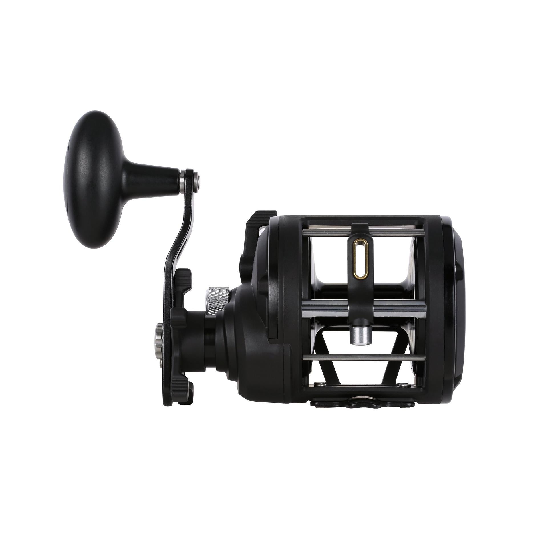 Rival™ II Level Wind Conventional Reel