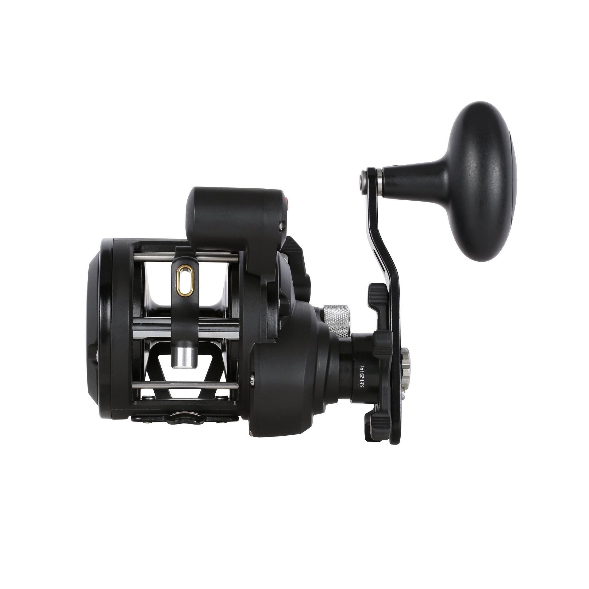 Rival™ II Level Wind Conventional Reel