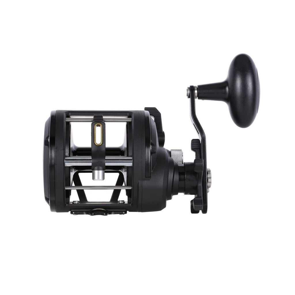 Rival™ II Level Wind Conventional Reel