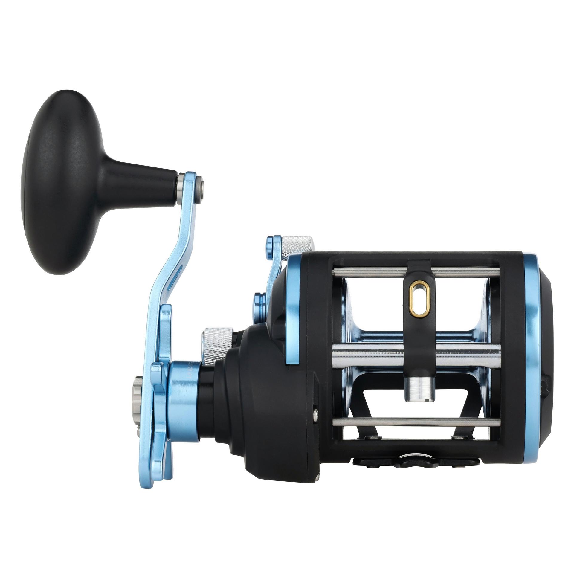 Warfare™ II Level Wind Conventional Reel