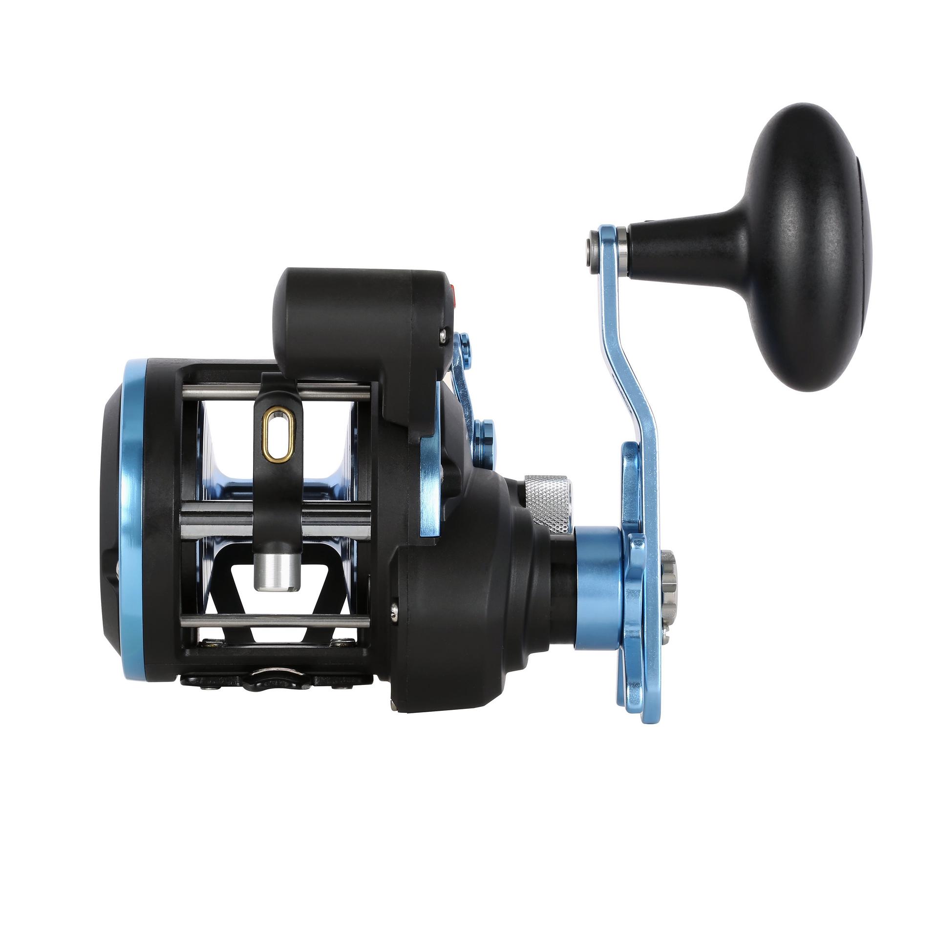 Warfare™ II Level Wind Conventional Reel